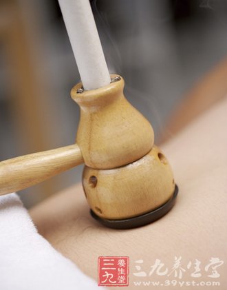 點(diǎn)擊將在新窗口查看全圖 中醫(yī)養(yǎng)生 艾灸時(shí)要燙出泡嗎